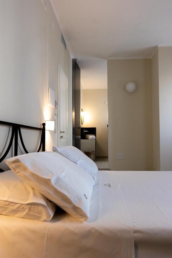 Oronti Accommodations レッチェ エクステリア 写真